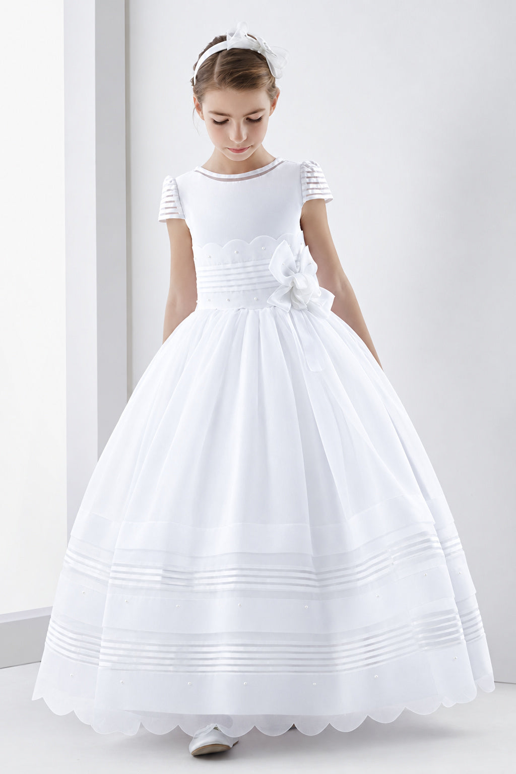 Organza Short Sleeve Ball Gown Floral Hemline Long First Communion Dress With Beading