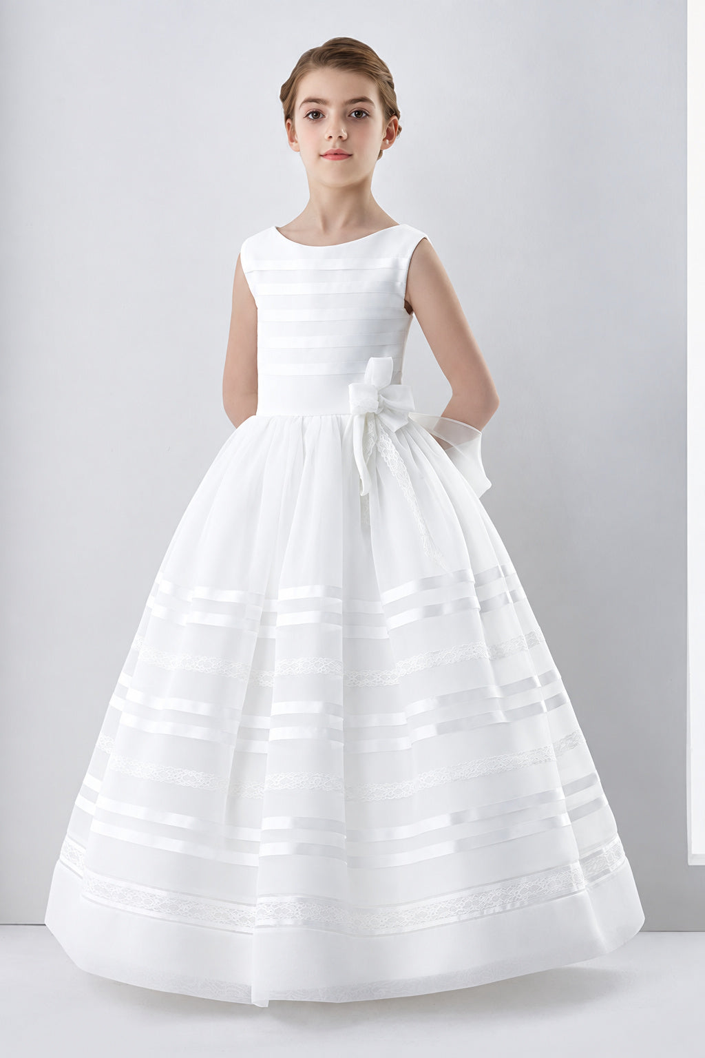 Scoop Neck Ball Gown Organza First Communion Dress with Bow