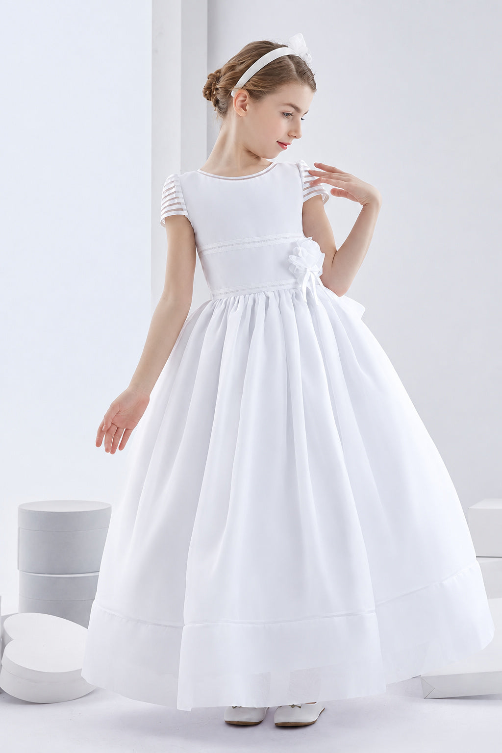 Short Sleeve Ball Gown Organza First Communion Dress with Big Bow