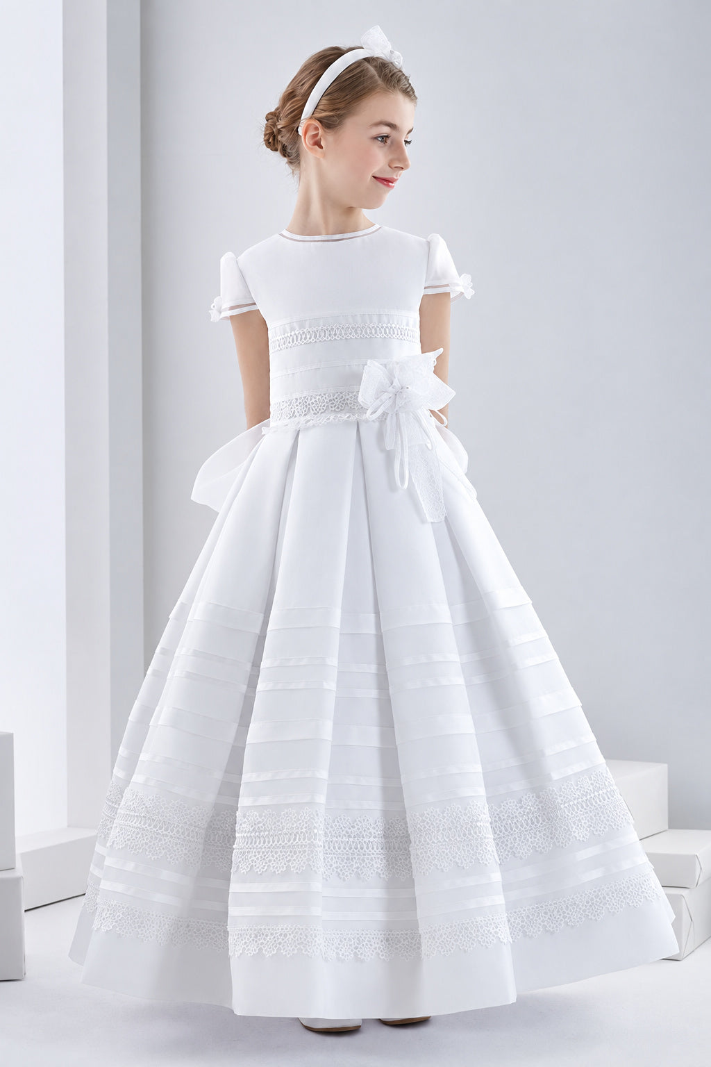 Short Sleeve Jewel Neck Long Lace Trimmed Organza First Communion Dress with Dramatic Bow