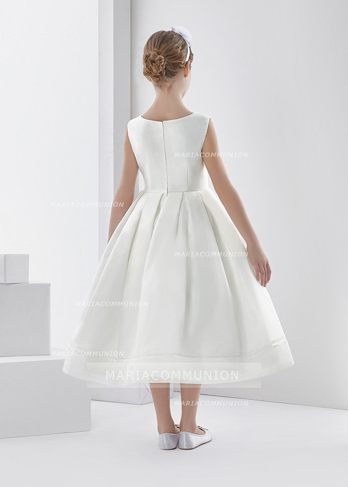 Elegant but Simple First Communion Dresses Available on Mariacommunion.com Mariacommuniondress Elegant but Simple First Communion Dresses Available on Mariacommunion.com Mariacommuniondress