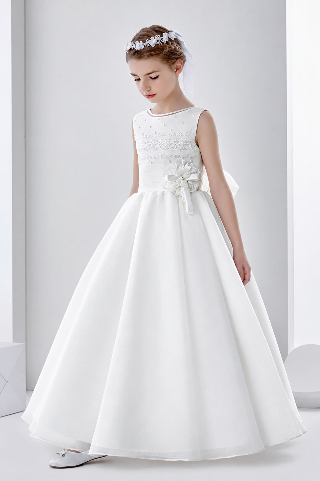 Sleeveless Jewel Neck Ball Gown Organza First Communion Dress With Lace And Beading