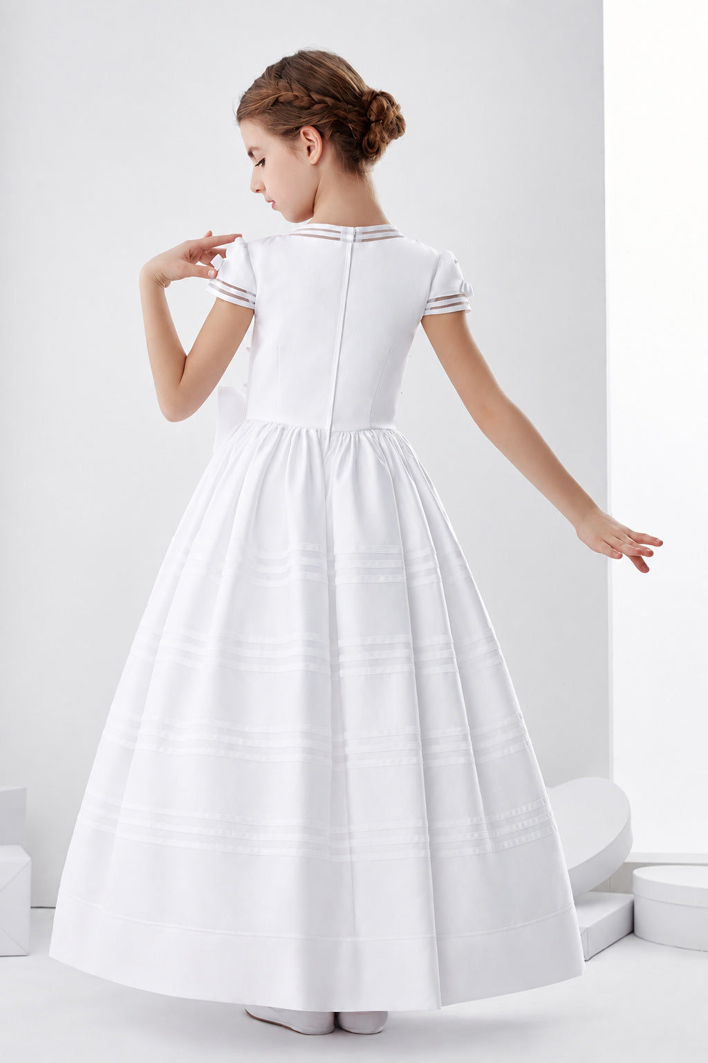Short Sleeve Beaded Bodice Ball Gown Satin First Communion Dress with Flower